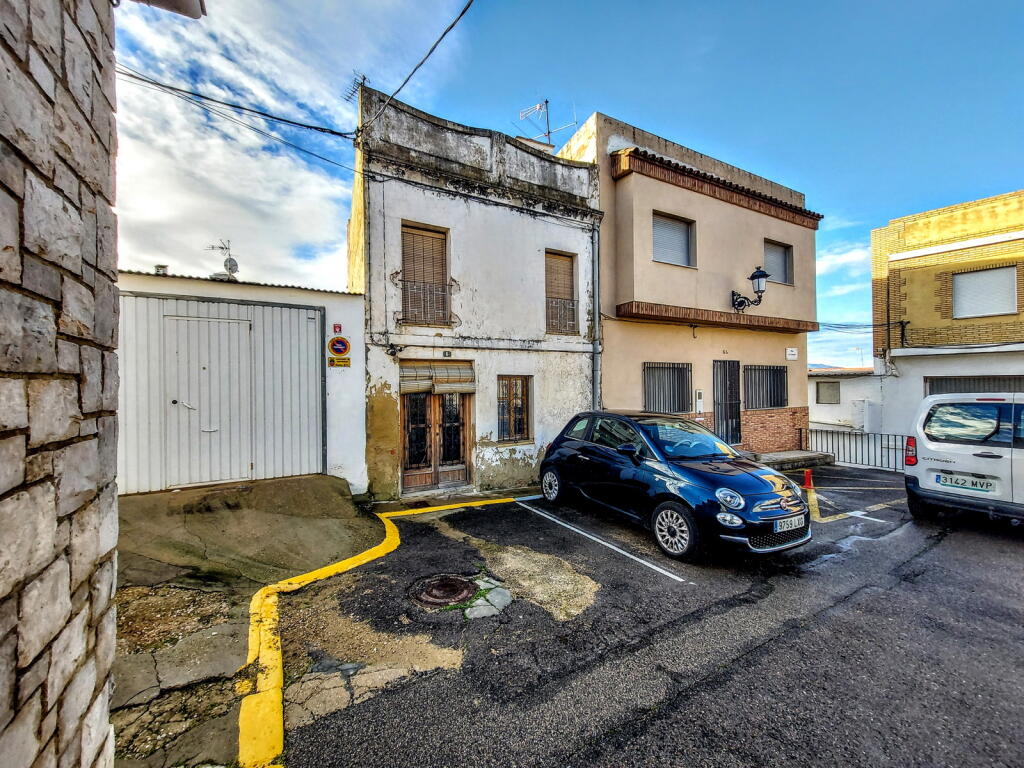 Main image of property: Valencia, Valencia, Montserrat