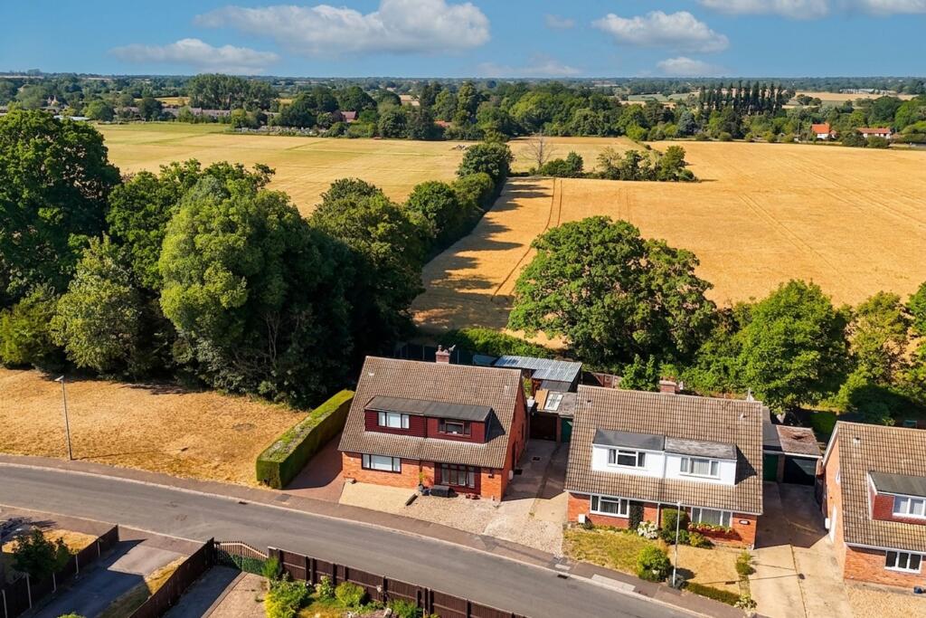 Main image of property: Hose Avenue, Roydon, Diss