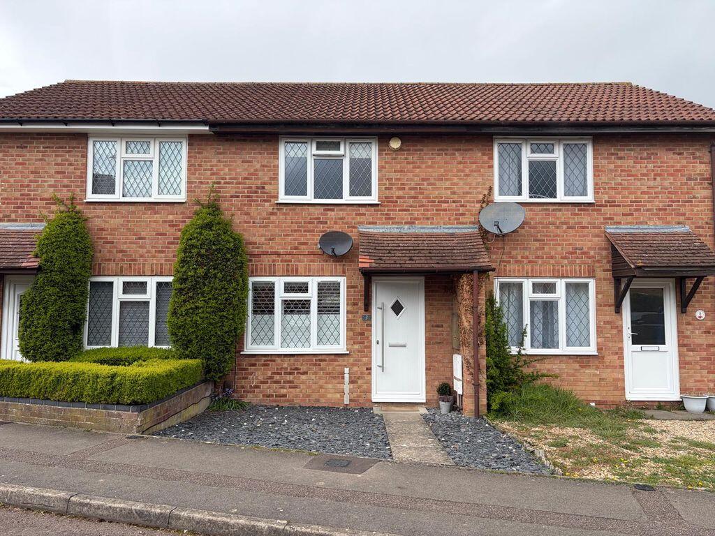 Main image of property: Moor Pond Close, Bicester