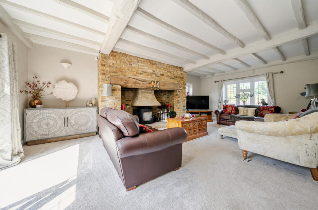 House in London - View 3