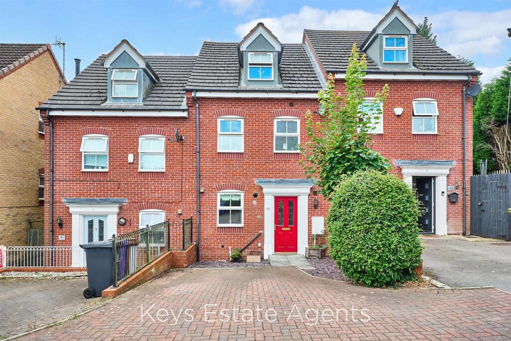 Main image of property: Moorhen Way, Packmoor, Stoke-On-Trent