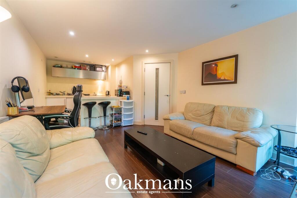 Apartment in Birmingham - View 4