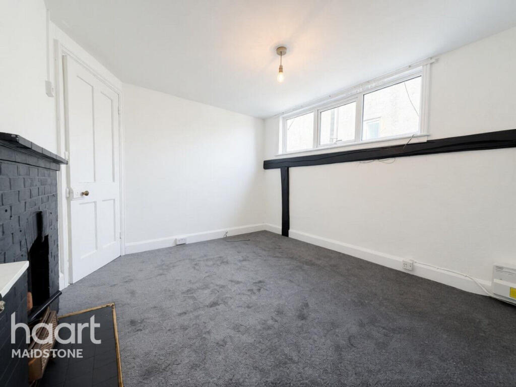 Apartment in Tonbridge - View 4