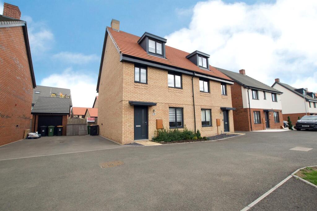 Main image of property: Briggington Way, LEIGHTON BUZZARD