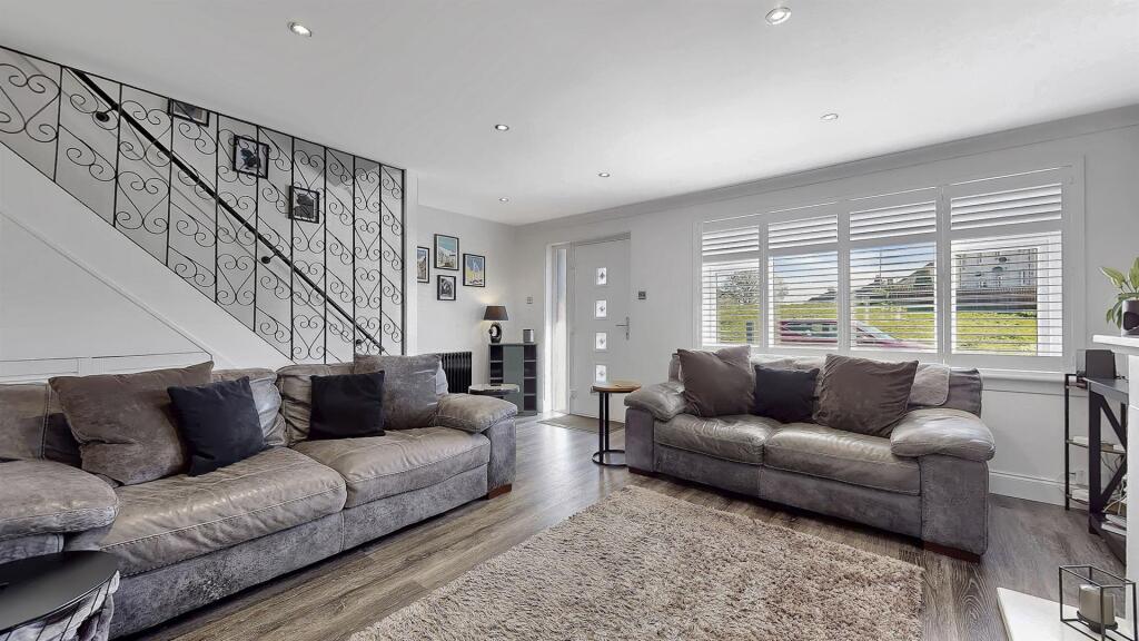 Beeches Road, Duntocher, Clydebank photo 3