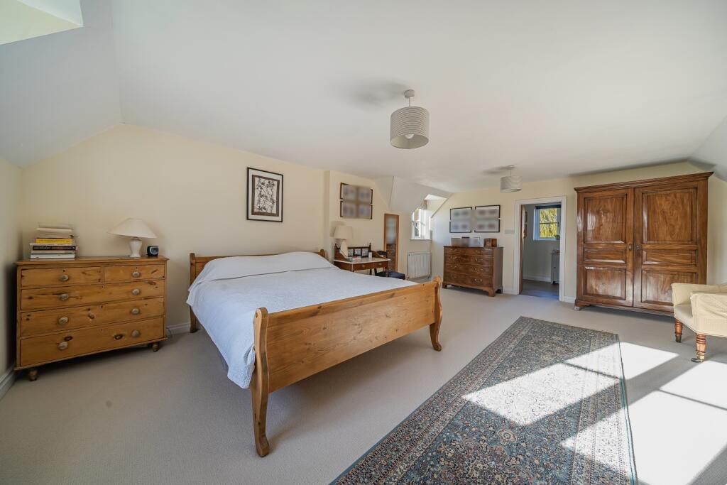 House in Vale of White Horse, Goosey - More