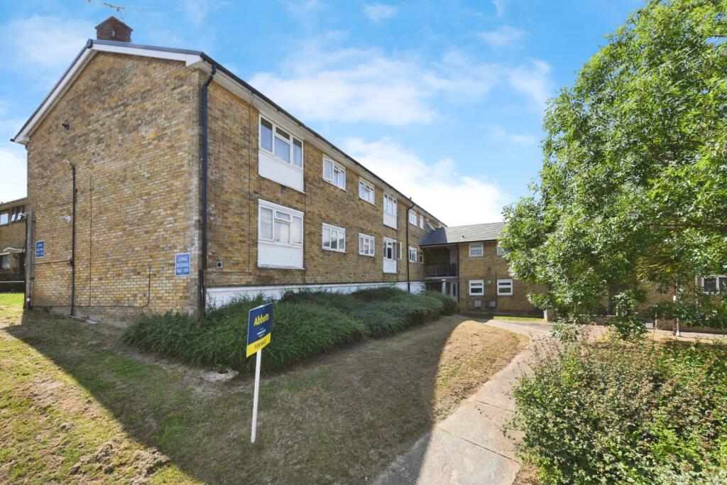 Main image of property: Long Riding, BASILDON, Essex, SS14