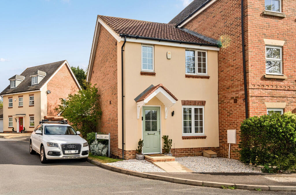 House in Spencers Wood, Shinfield