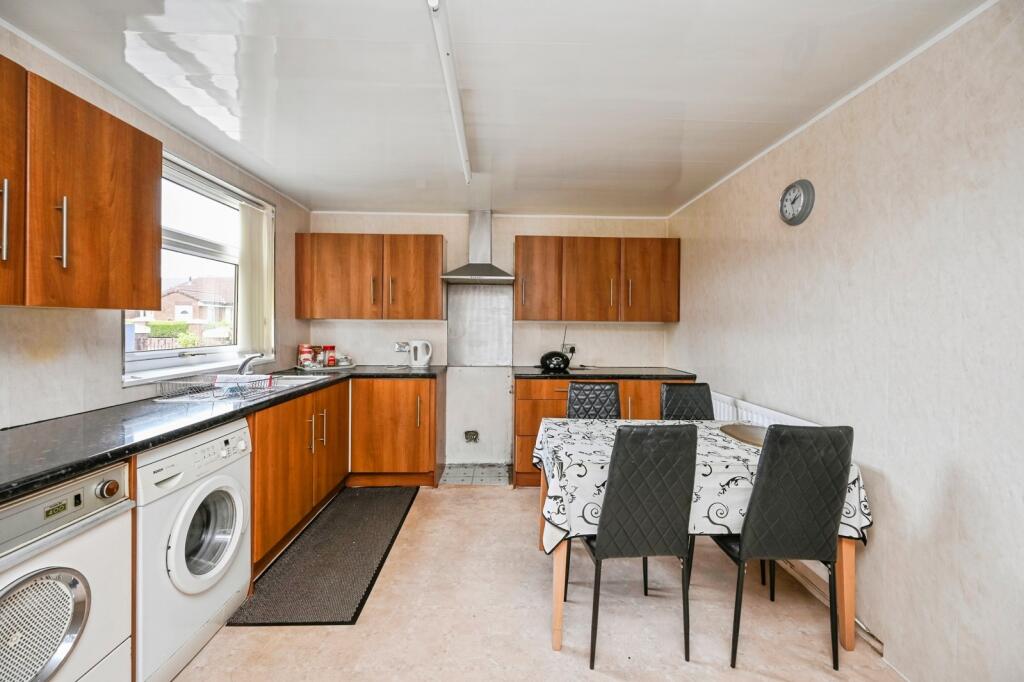 House in Liverpool, Everton - More