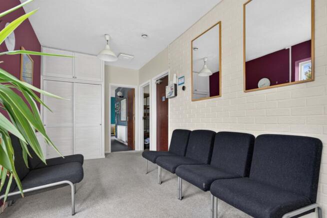 Skomer Reception Hall / Seating Area