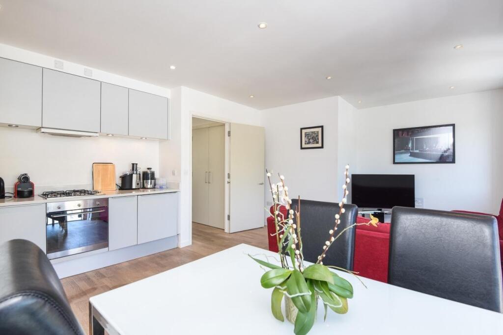 Main image of property: Holloway Road, Islington, London, N7