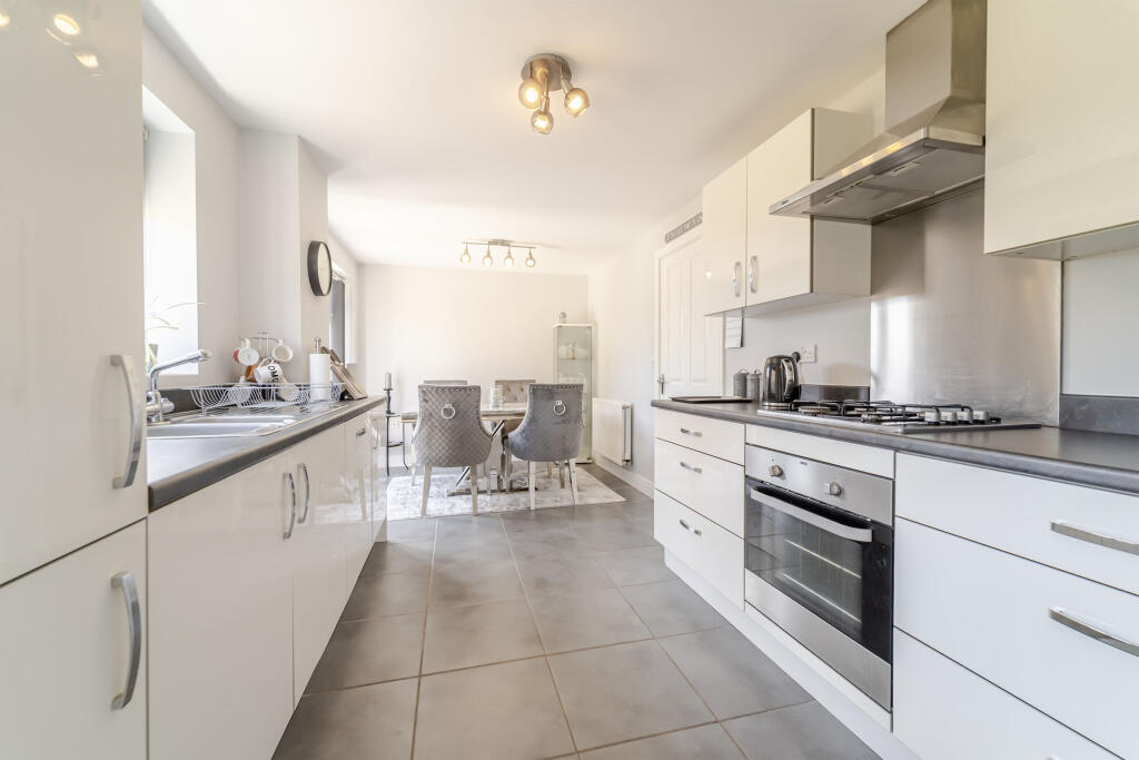 House in Mansfield, Warsop - View 6