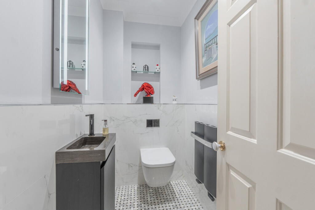 Additional image 25 of Merriemont Drive, Barnt Green, Birmingham, B45 8QZ