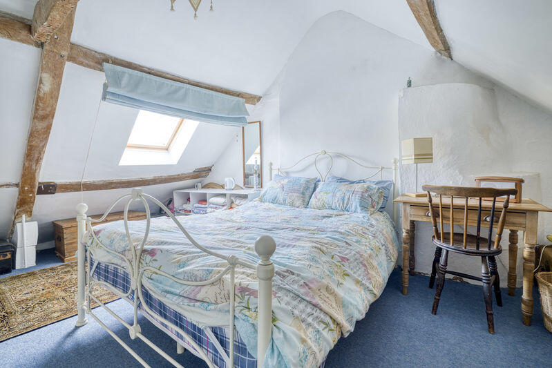 Additional image 12 of Pretty period property in a central location 