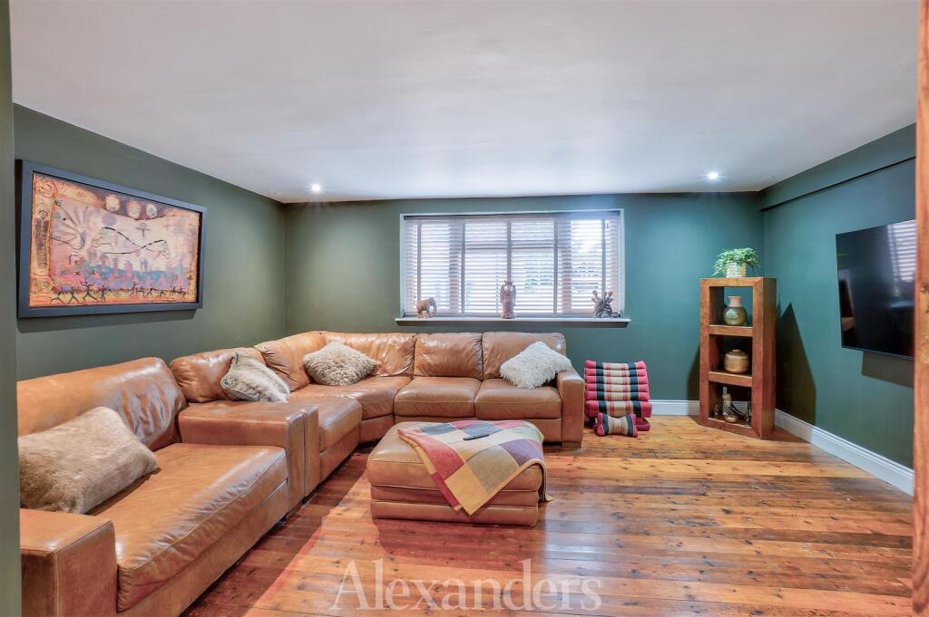 House in Hinckley and Bosworth, Cadeby - View 5