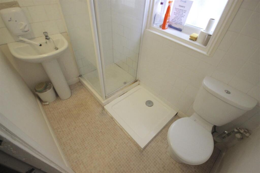 Apartment in Portsmouth - View 4