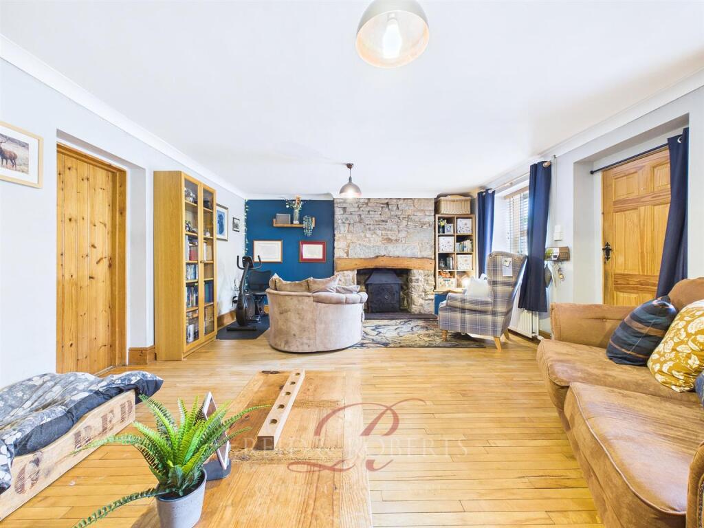 Main image of property: Main Road, Ffynnongroyw, Holywell