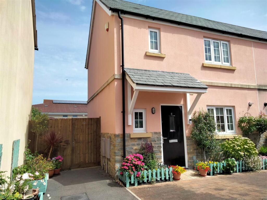 House in Taunton - View 4