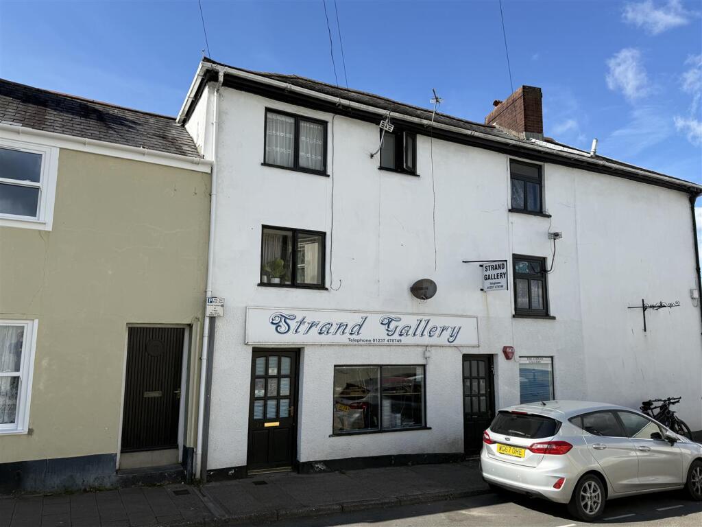 5-bed house on Chingswell Street, Bideford, £150,000