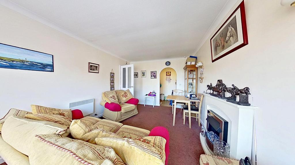 Cavendish Court, High Street, Herne Bay, CT6 5LB photo 3