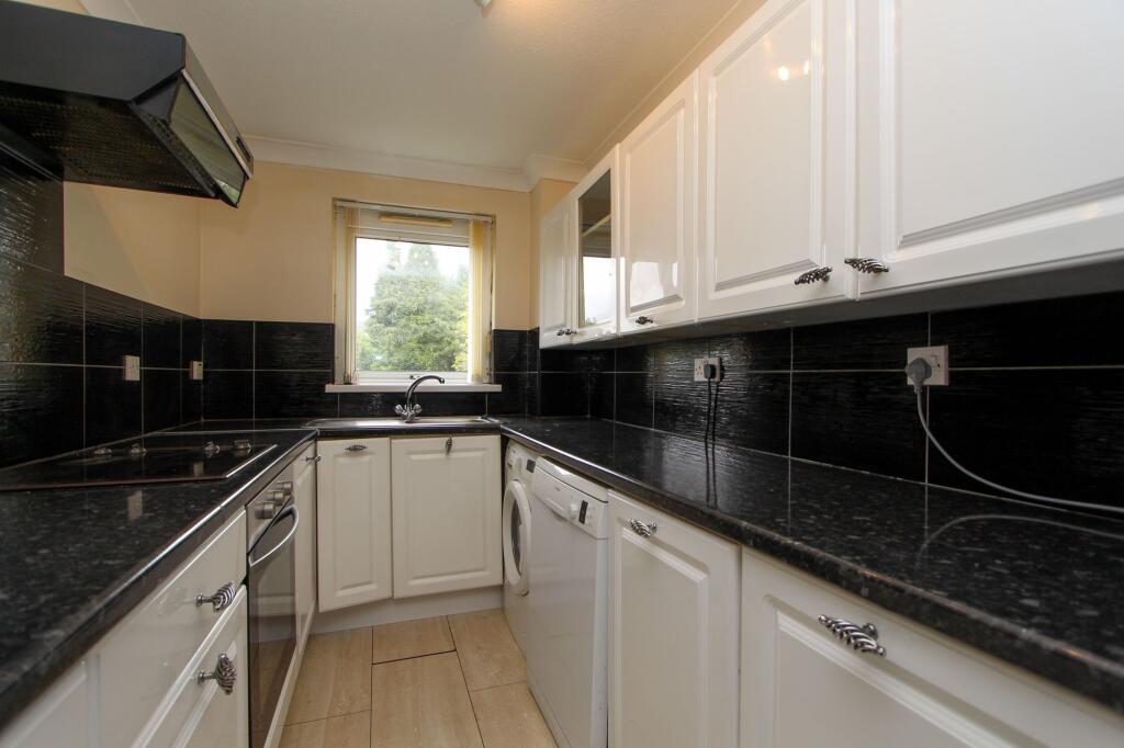 Apartment in Sutton Coldfield - More