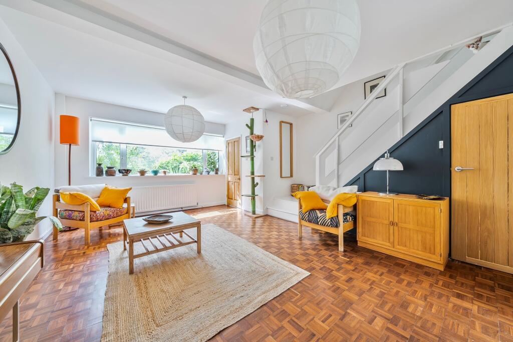 Main image of property: Ashburnham Road, Richmond, TW10