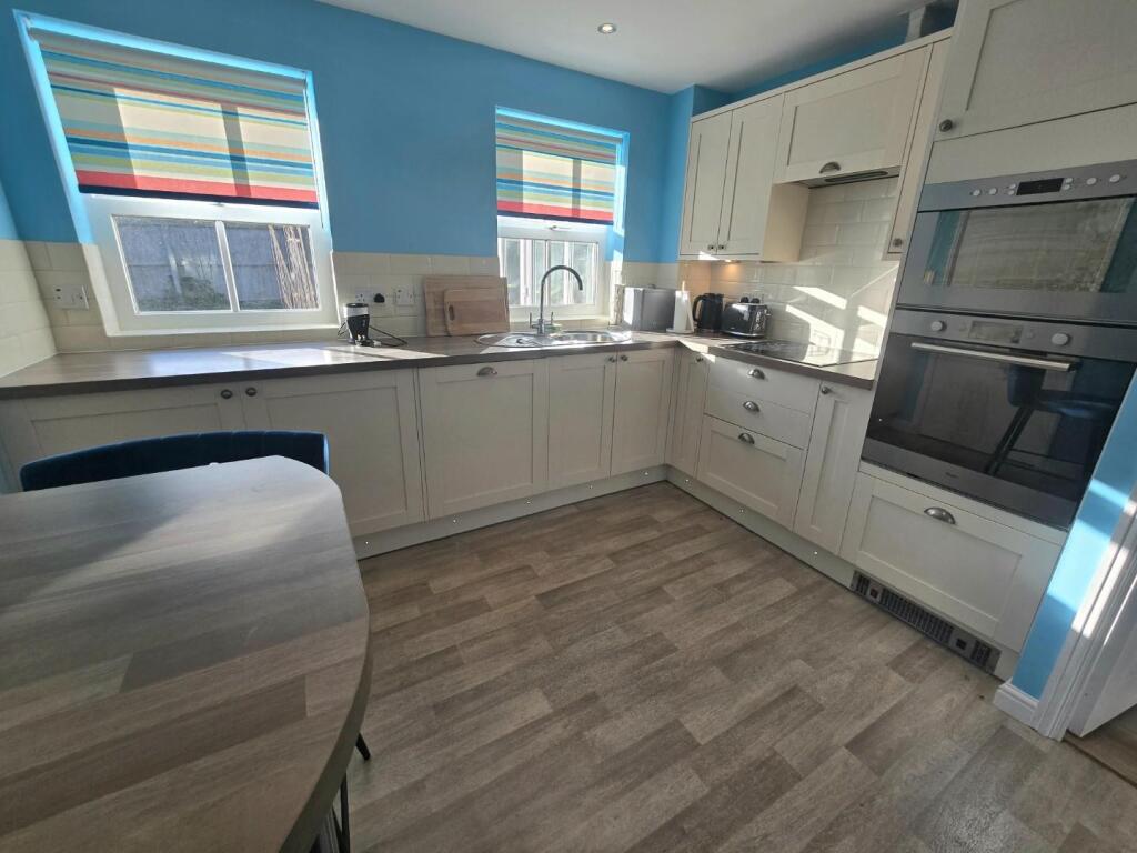 Whitebridge Drive, Darlington photo 3