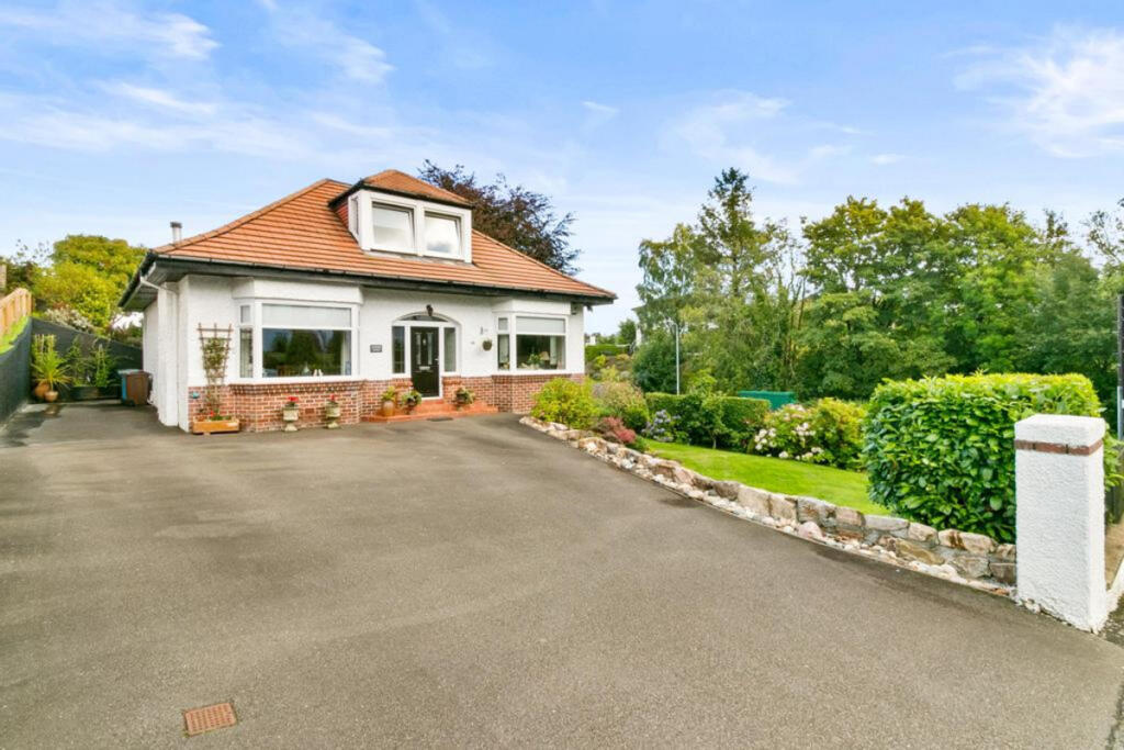 Main image of property: Knowes Road, Newton Mearns, G77
