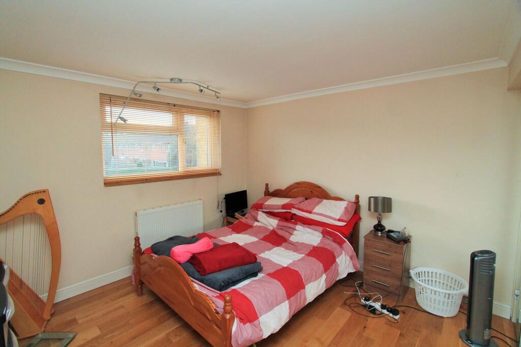 Additional image 4 of Pond Croft, Hatfield, AL10