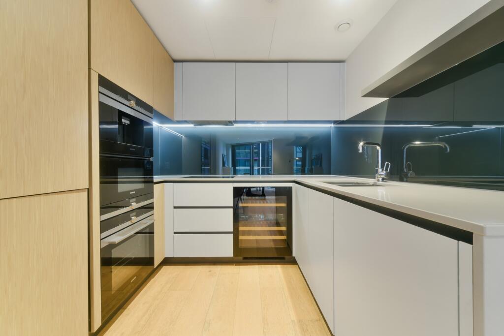 Apartment in London - View 4