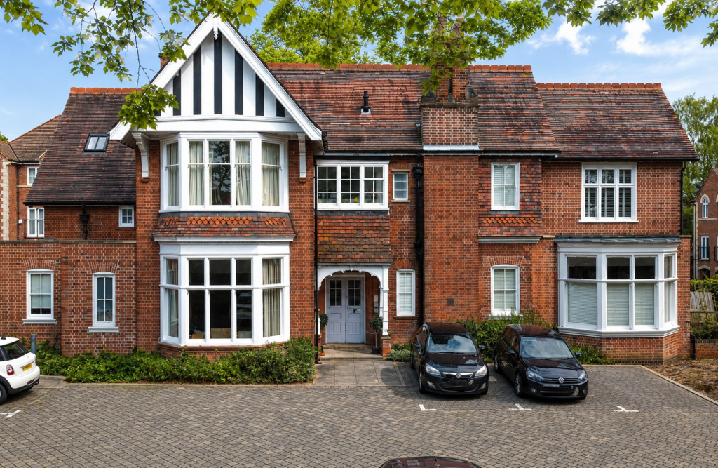 Main image of property: Elms Road, Leicester, LE2
