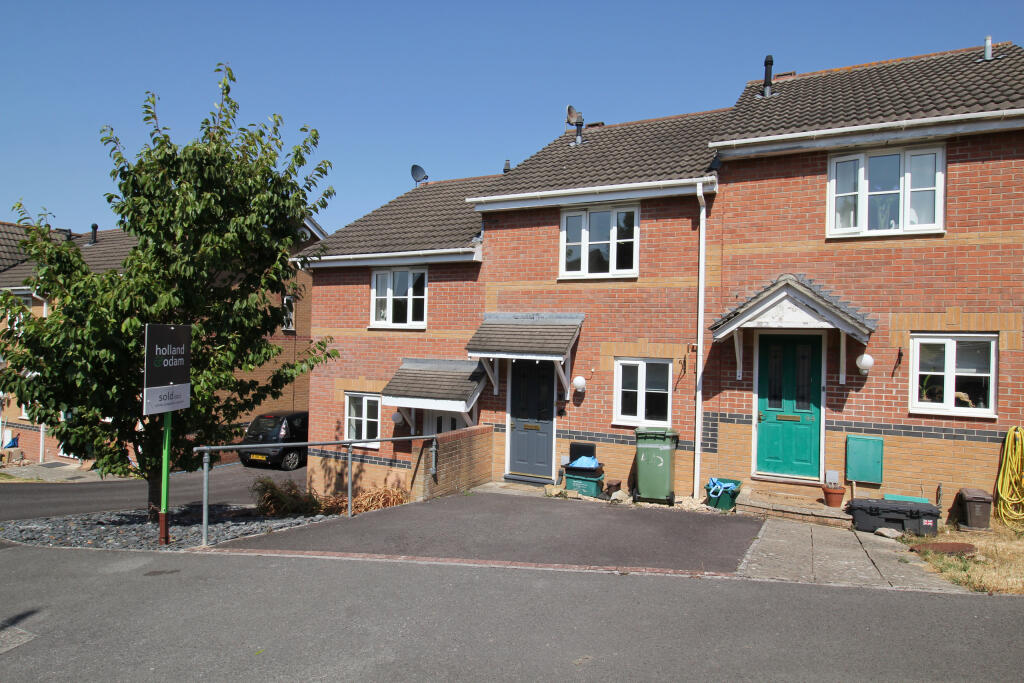 Main image of property: Moorland Road, Street