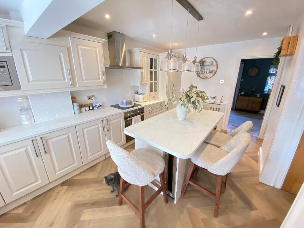House in Stoke-on-Trent - View 4