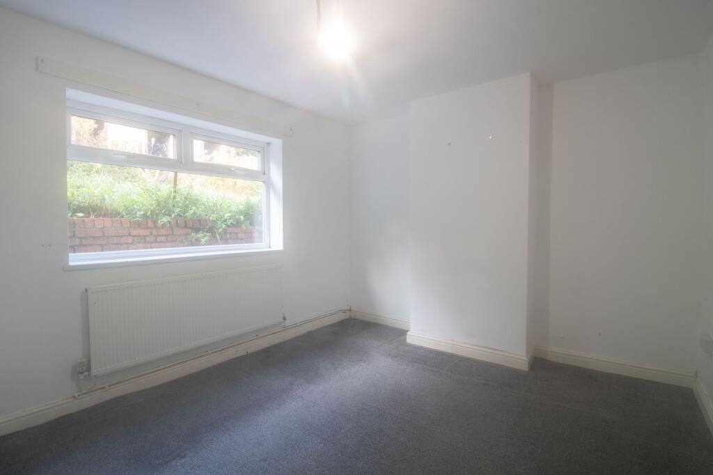 House in Ebbw Vale, Hilltop - View 4