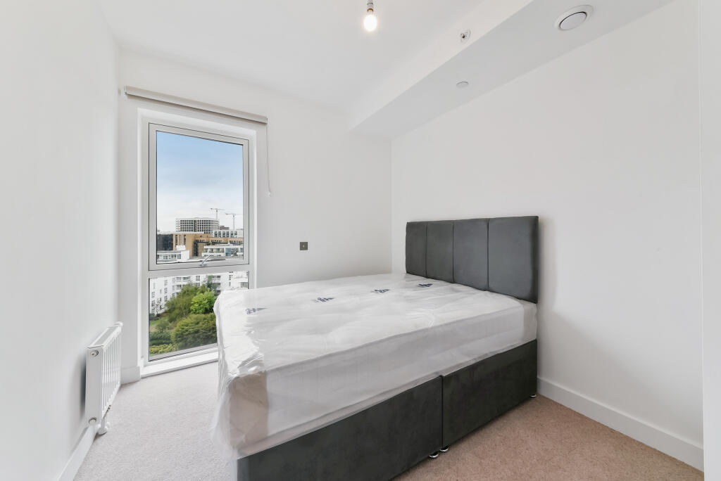 Apartment in London - More