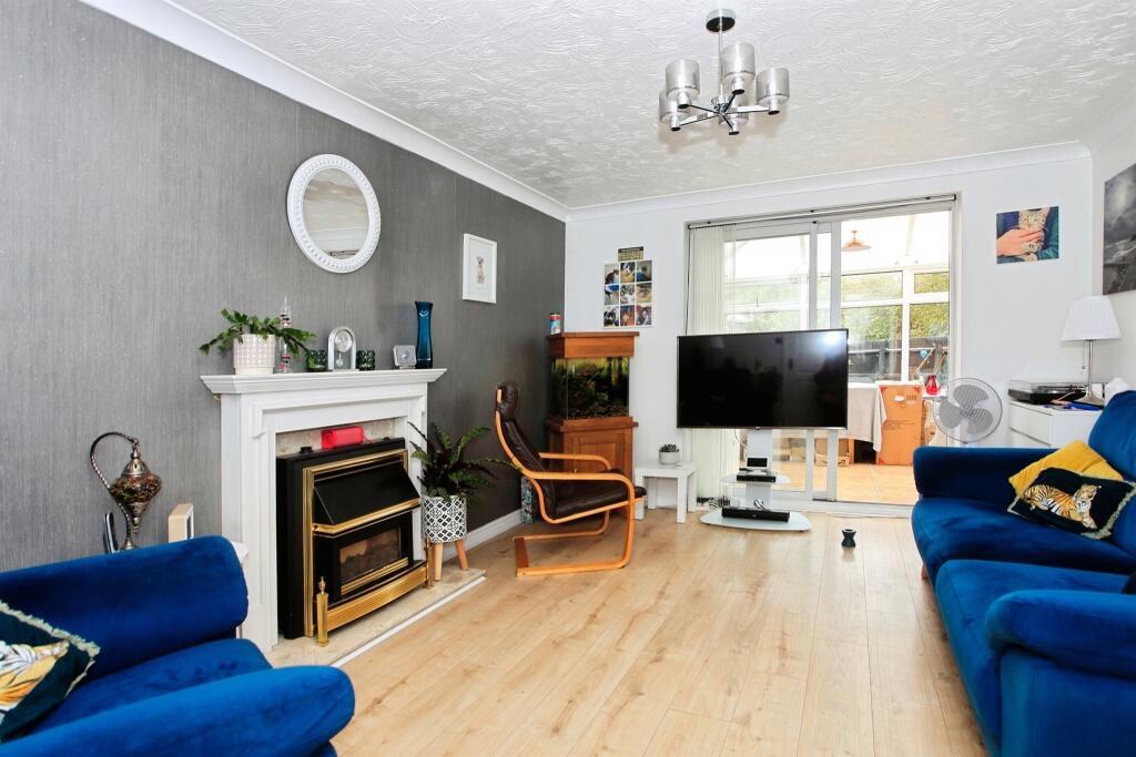 House in Peterborough, City of Peterborough - View 2