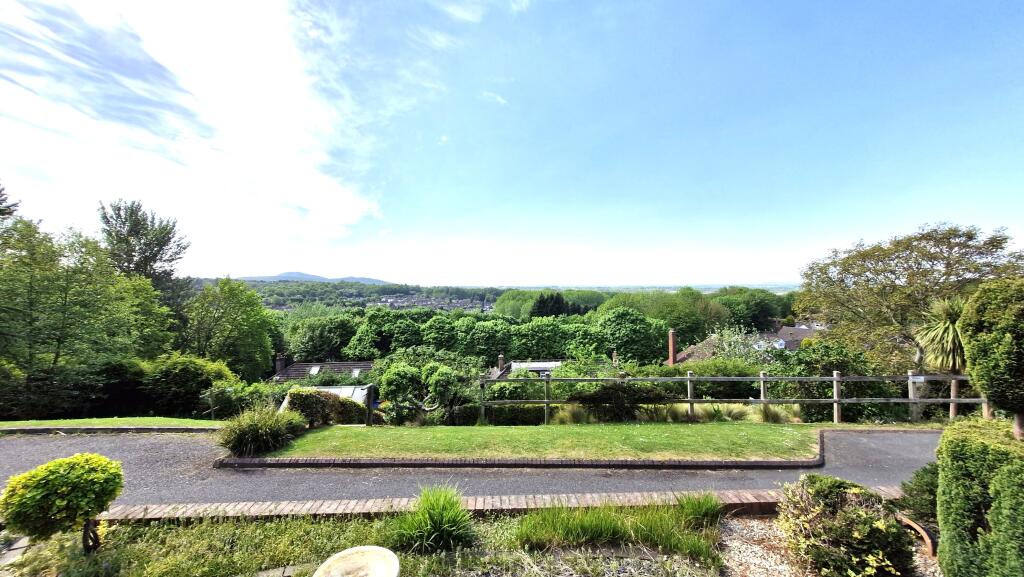 15, Rocfield Terrace photo 4