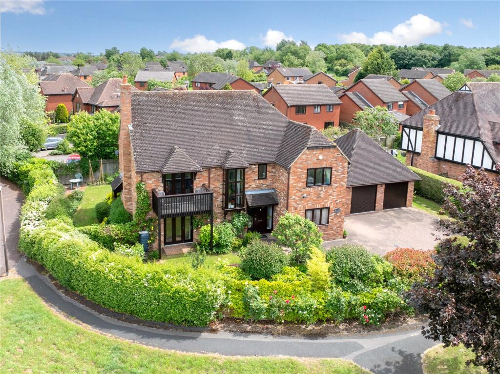 4-bed detached on Boulters Lock, Giffard Park, Milton Keynes, Buckinghamshire, MK14, £800,000
