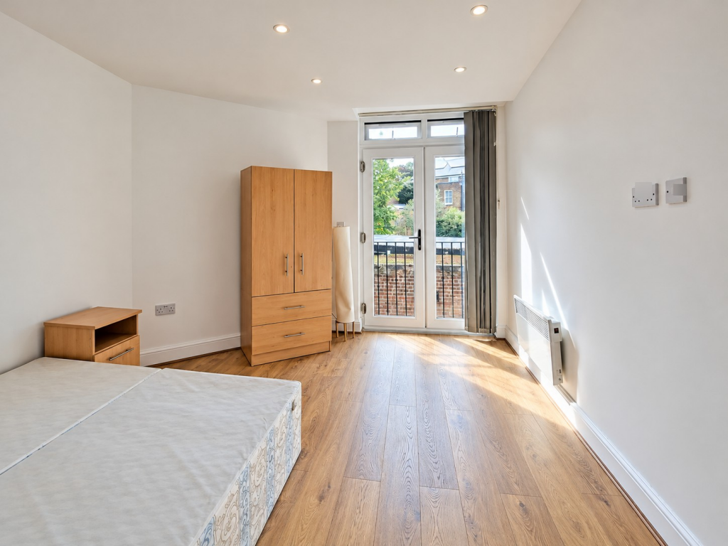 Apartment in London - More