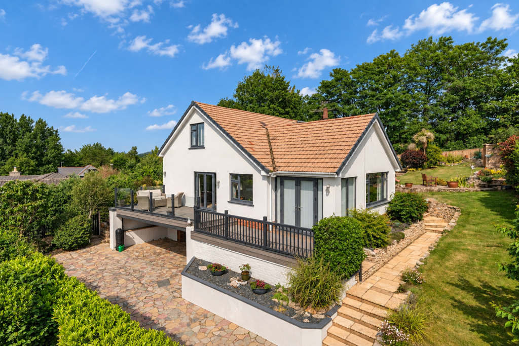 Otter Close, Lancercombe