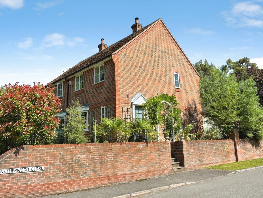 Main image of property: Netherwood Close, Midhurst, West Sussex, GU29