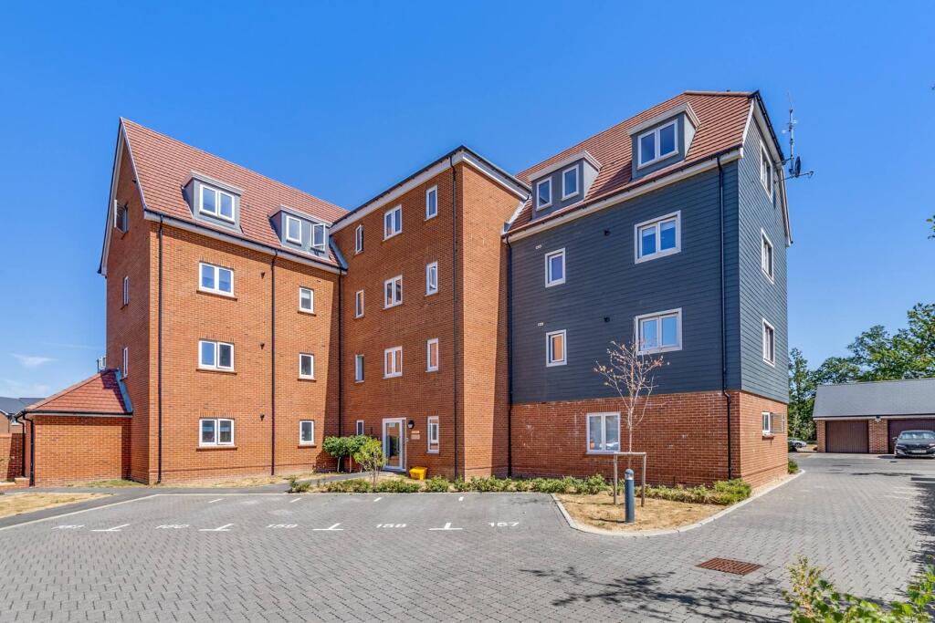 Main image of property: Pasteur Avenue, Faygate, Horsham, RH12 0DW