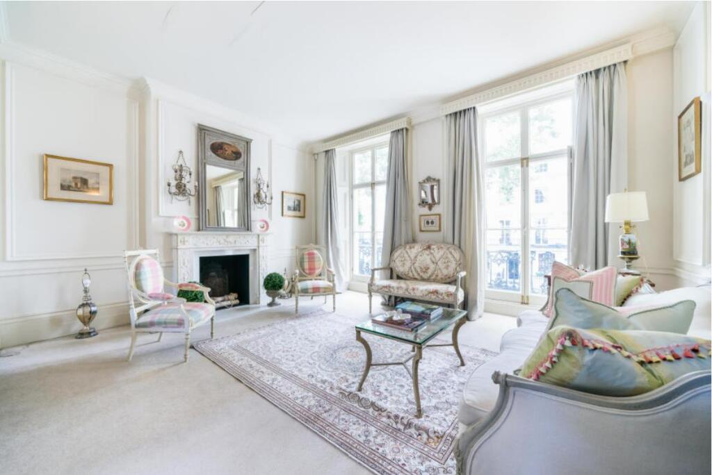 Main image of property: Wellington Square, London SW3