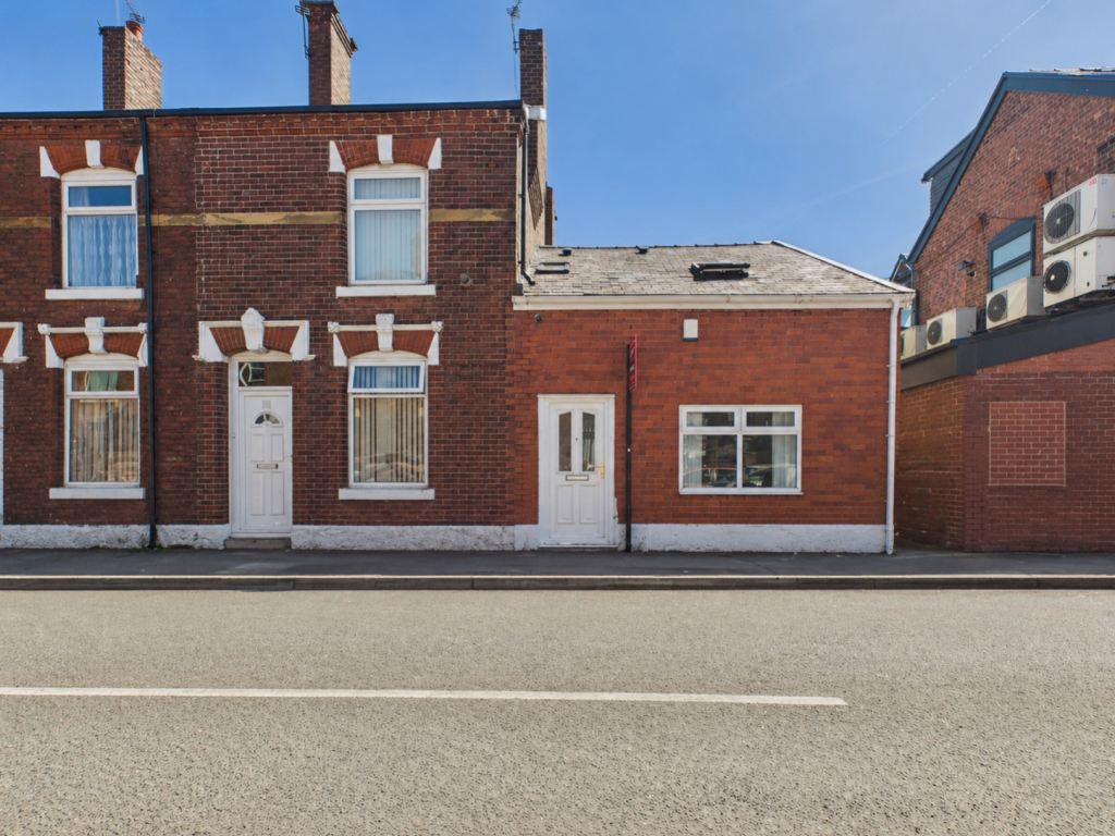 Main image of property: Mansfield Street, Ashton-under-Lyne, OL7 0HF