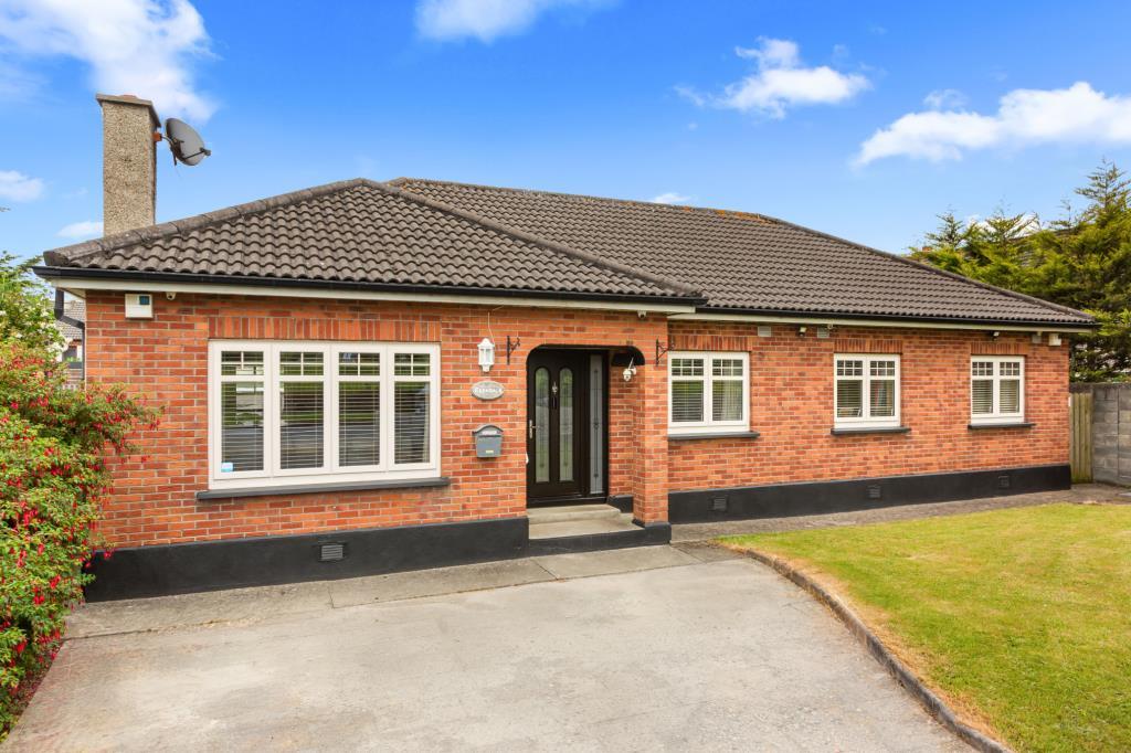 Main image of property: 39 Esker Drive, Lucan, Co.Dublin, K78 TR82