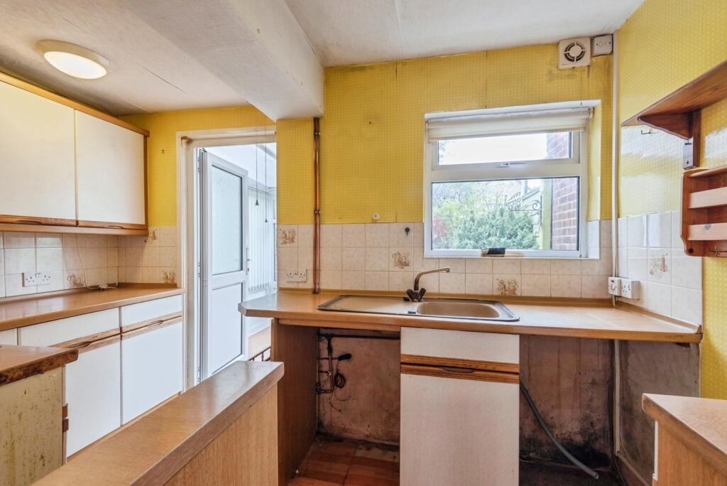 House in Biggleswade, Central Bedfordshire - More