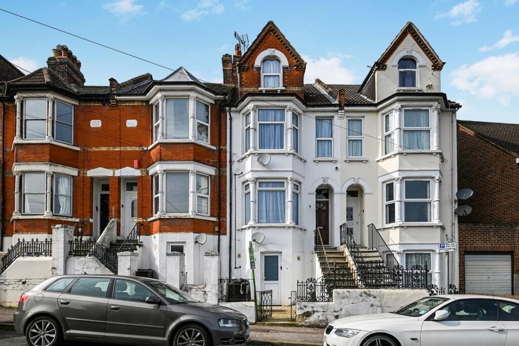 Main image of property: Rochester Street, Chatham, ME4