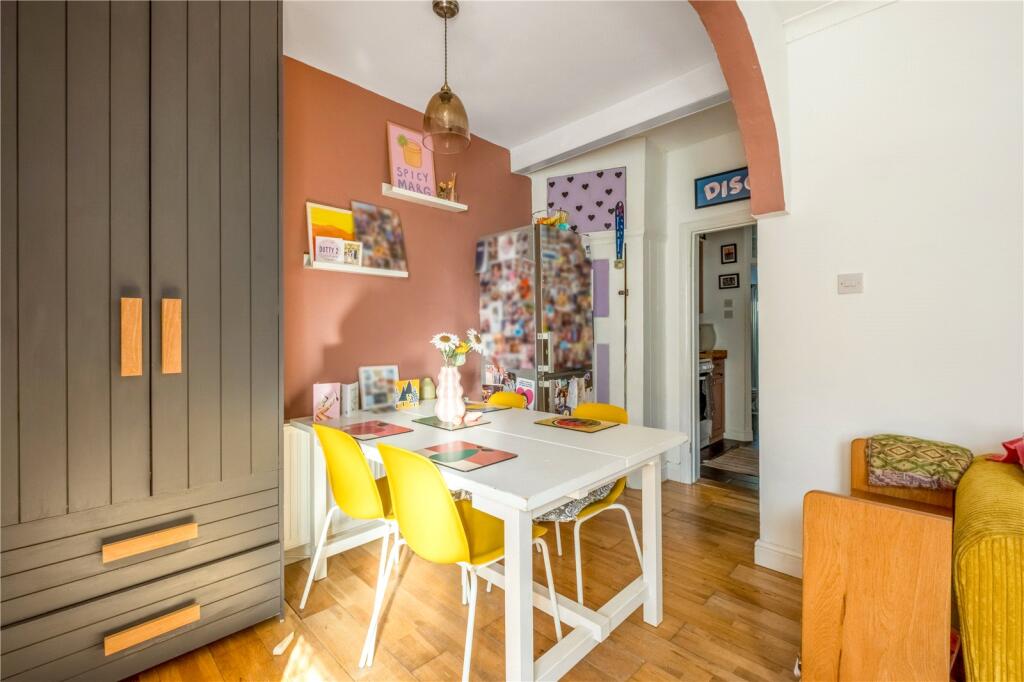 Coombe Road, Brighton, East Sussex, BN2 photo 4