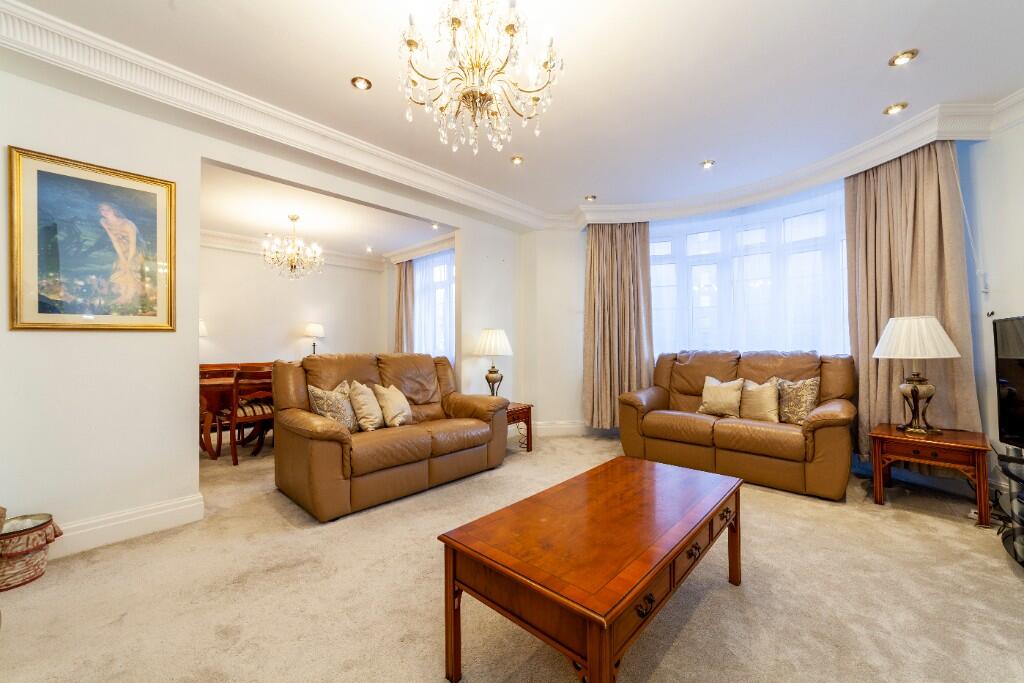3 bedroom flat for rent