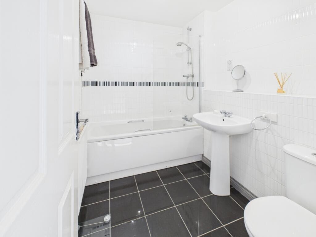 Additional image 12 of 2 Hutton Close, Thornbury, Bradford